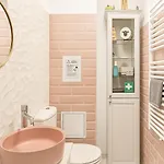 Scandinavian In Center Apartment Bucharest