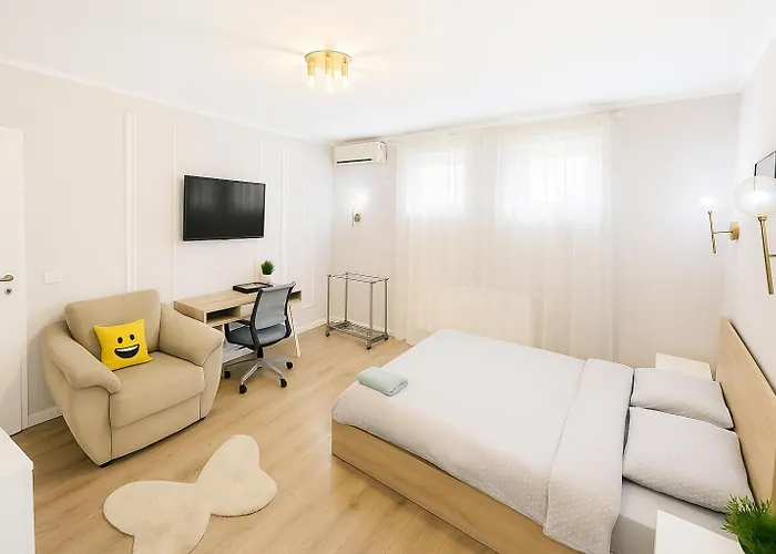 Scandinavian In Center Apartamento