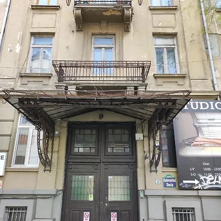 Scandinavian In Center Daire *