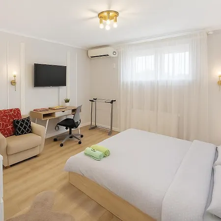 Apartment Scandinavian In Center