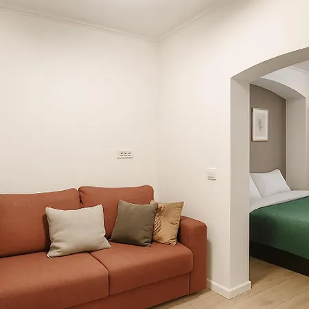 Scandinavian In Center *